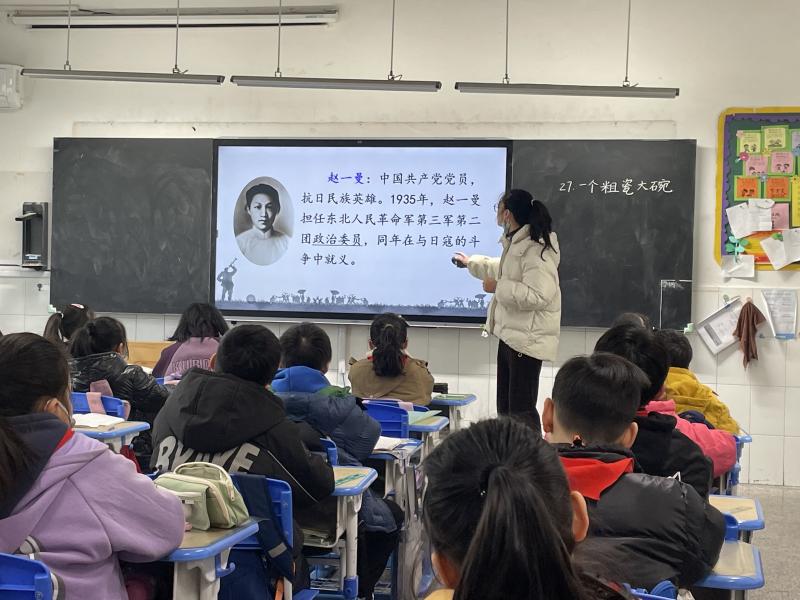 上课照片3.jpg