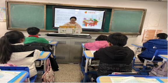 FL77%7PDPU7C)M]EP~]L1FC.jpg