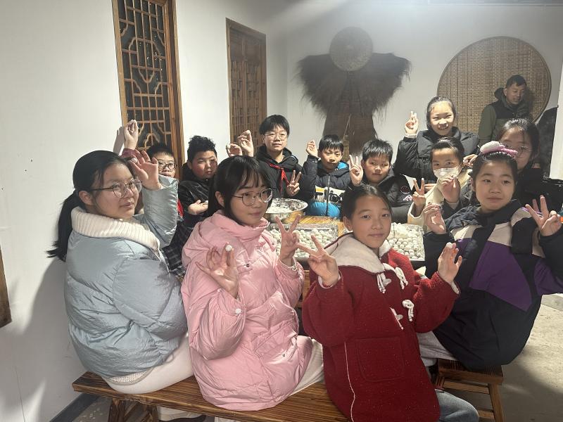 做元宵1.jpg