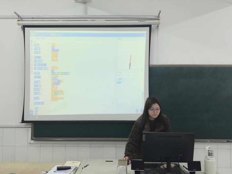 一人一课照片.jpg
