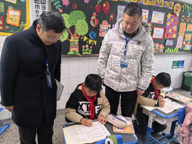 7.吴绫实验小学12月份督导1.jpg